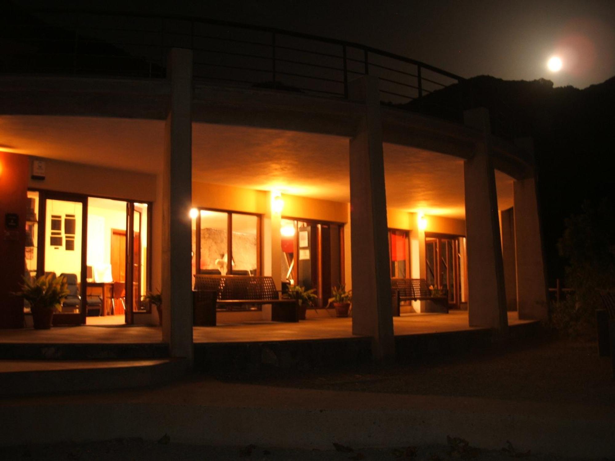 Albergue De Bolico Masca Bagian luar foto