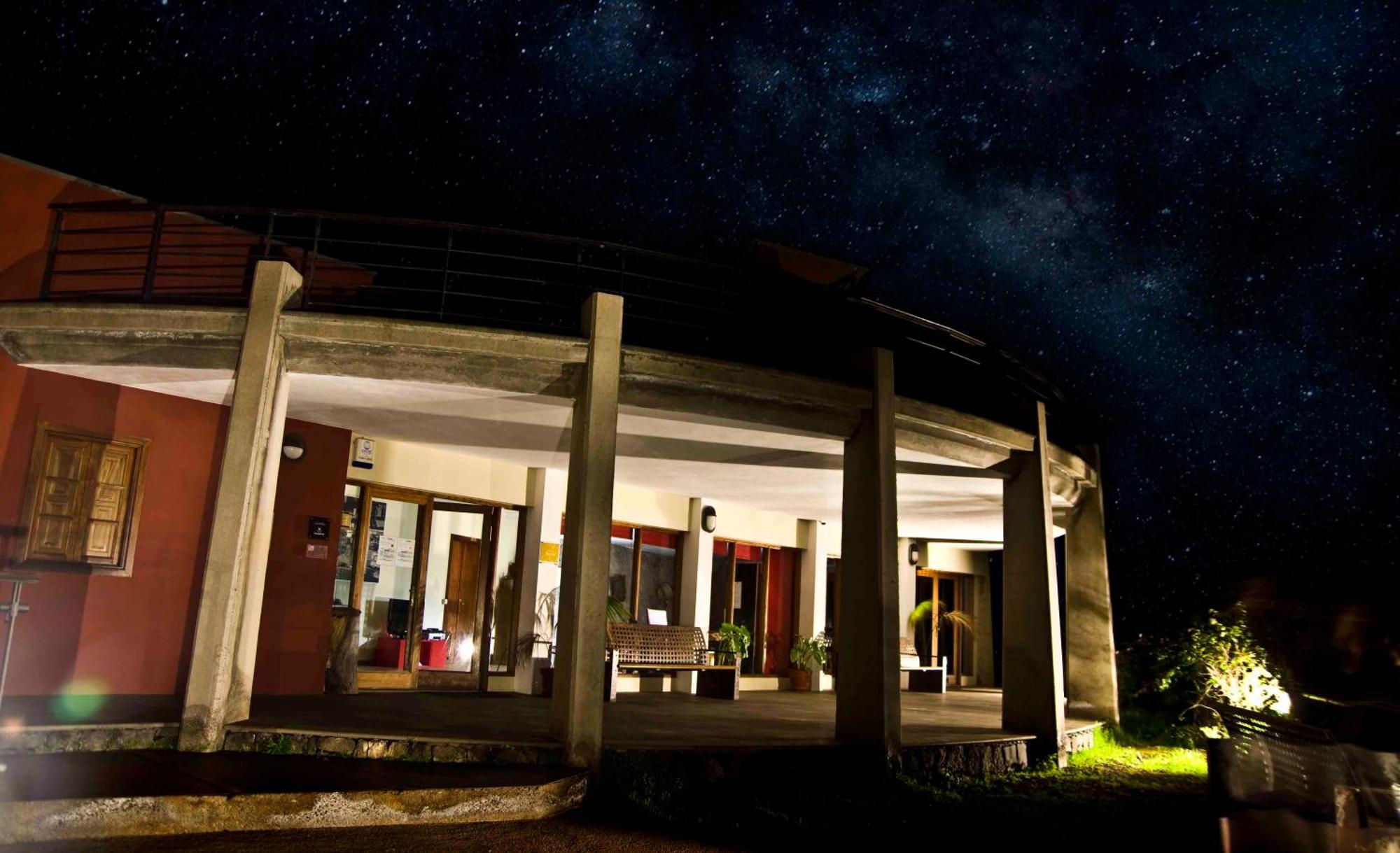 Albergue De Bolico Masca Bagian luar foto